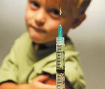 Vaccini: bambini respinti a Milano, Sulmona e in Sardegna, in Sicilia proroga