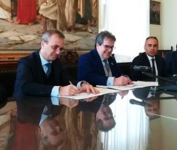 Fisco: a Catania innovativo accordo tra Comune e Commercialisti Fisco: a Catania innovativo accordo tra Comune e Commercialisti