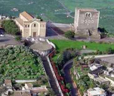 Giornalismo: sindaco Paternò revoca incarico gratuito a portavoce Giornalismo: sindaco Paternò revoca incarico gratuito a portavoce