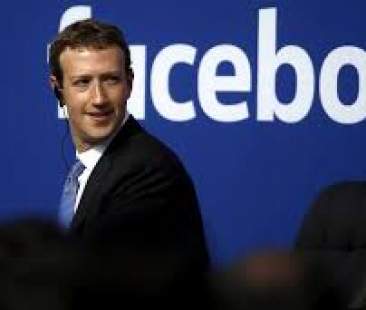 Scandalo Facebook: il mondo chiede spiegazioni a Zuckemberg