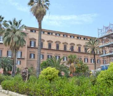 L’Ars immobile mette Musumeci sotto assedio