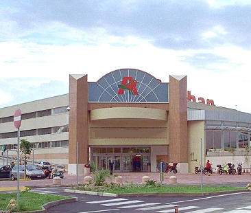 Auchan: annunciata chiusura Catania La Rena
