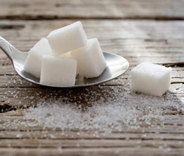 Lo zucchero guarisce le ferite, alternativa agli antibiotici Lo zucchero guarisce le ferite, alternativa agli antibiotici