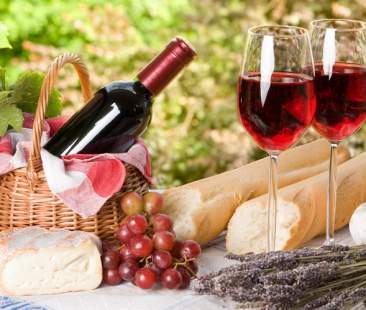 Turismo enogastronomico, Sicilia rimandata Turismo enogastronomico, Sicilia rimandata