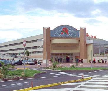Auchan: confermata chiusura Catania per trenta aprile