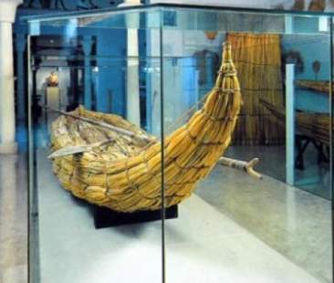 Musei: quello del Papiro a Siracusa vende pezzi per autofinanziarsi Musei: quello del Papiro a Siracusa vende pezzi per autofinanziarsi