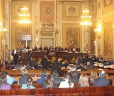 Teatri: Bellini a rischio paralisi, Bianco, “La Regione mantenga gli impegni”
