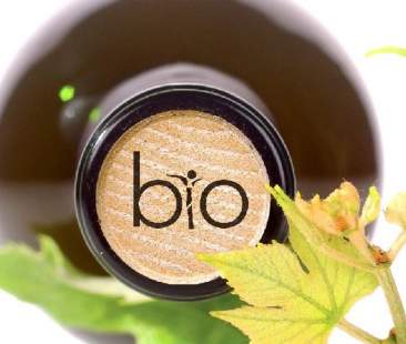 Sicilia da primato per il vino biologico