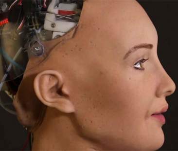 L’ultima frontiera è la realizzazione di Intelligenze artificiali in grado di capire le emozioni dell’uomo