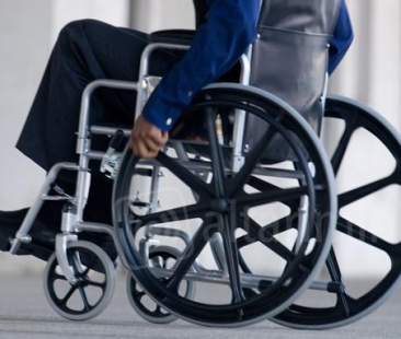 Ars: Musumeci parla di disabili e scoppia la polemica