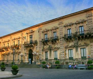 Corruzione: giudizio immediato per sindaco Acireale