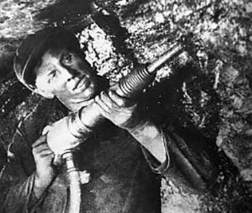 Lo “Stacanovismo” nuoce gravemente alla salute