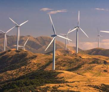 Pale eoliche, braccio di ferro tra la Regione e le imprese