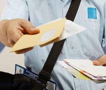 Notifica atti fiscali tramite Poste, attenti all’avviso di giacenza