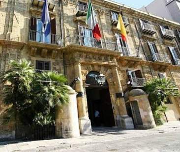 Sala d’Ercole, slitta l’esame del collegato