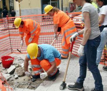 Cantieri di servizio e di lavoro, ripartite le somme ai comuni