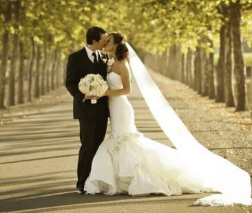 Fino a 60.000 euro per sposarsi. Il matrimonio è una stangata