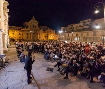 Strade e piazze di Ragusa scenario per la 9a edizione di “A Tutto Volume”