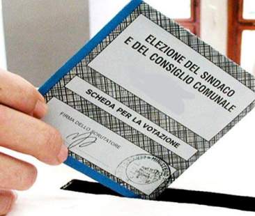 Comunali: aperti i seggi, al voto sette milioni di italiani