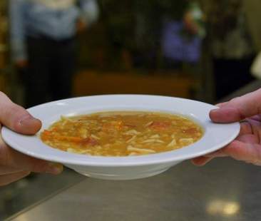 Povertà: quasi tre milioni di italiani senza cibo