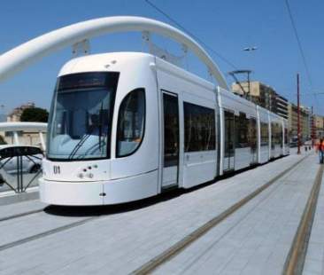 Palermo – È crisi profonda per le finanze dell’Amat pronta a riconsegnare il tram al Comune Palermo – È crisi profonda per le finanze dell’Amat pronta a riconsegnare il tram al Comune