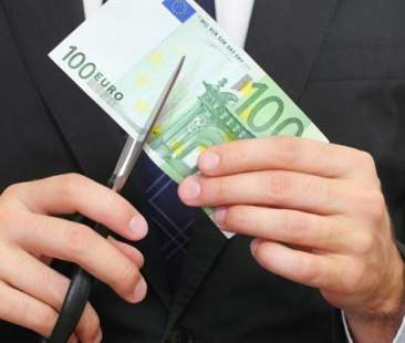 Vitalizi, politici siciliani chiusi a riccio