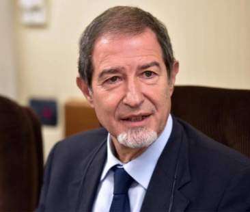 Disabili, Musumeci rassicura: “I decreti sono già pronti”