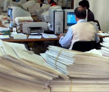 I giovani siciliani sognano di fare gli impiegati pubblici