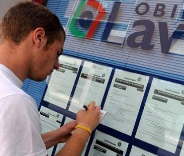 Svimez: Sud 2019, scelta tra disoccupazione ed emigrazione