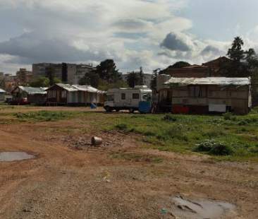 Palermo – Campo nomadi nell’occhio del ciclone