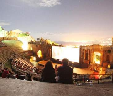 Senza eventi i turisti non vengono Senza eventi i turisti non vengono