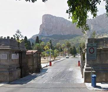 Palermo – Soluzioni tampone per l’emergenza sepolture in attesa di un nuovo impianto di cremazione