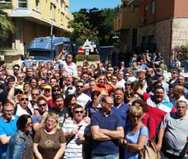 Ex lavoratori sportelli multifunzionali a Roma, per loro uno spiraglio