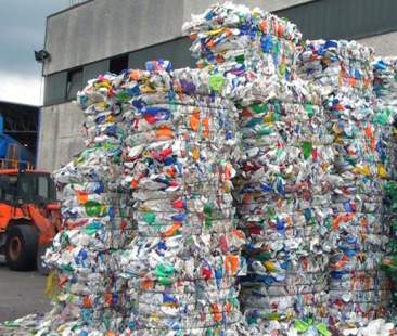 Riciclo plastica, il Sud cresce ma non basta