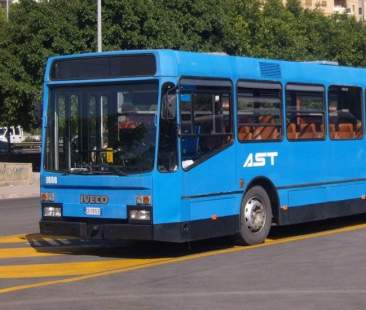 Trasporti locali inefficienti, il M5s litiga con i sindacati