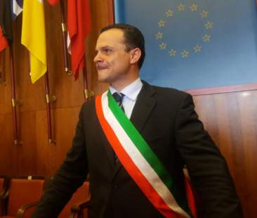 Messina – De Luca ottiene il consenso del Consiglio e il via libera al suo piano Salva-Messina
