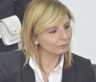 Busta con proiettile a capo squadra mobile Nissena Busta con proiettile a capo squadra mobile Nissena