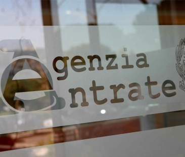 Ritardi Pa, il mancato pagamento “giustifica” il contribuente