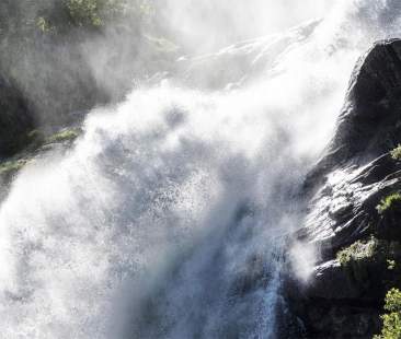 Oro blu, risorsa preziosa per il genere umano Oro blu, risorsa preziosa per il genere umano