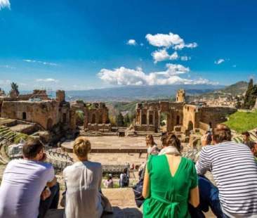 Inizia la stagione turistica… degli altri