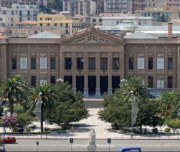 Messina – De Luca e il suo piano Salva Messina alle prese con una settimana di fuoco