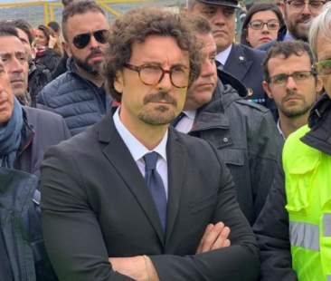 Un commissario per le strade post-belliche della Sicilia Un commissario per le strade post-belliche della Sicilia