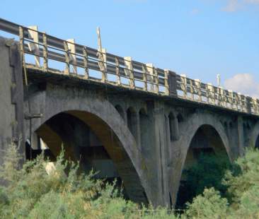 Catania – Da Aci Castello alla Zona industriale i ponti a rischio
