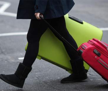 Polonia: non è un paese per i giovani? Continua un costante flusso migratorio Polonia: non è un paese per i giovani? Continua un costante flusso migratorio