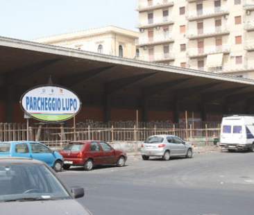 Catania – Niente più parcheggio in piazza Lupo