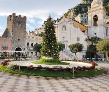 Boom di turisti in Sicilia ma… c’è poco da star allegri Boom di turisti in Sicilia ma… c’è poco da star allegri