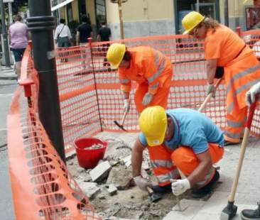 Flop cantieri lavoro, Regione proroga 50 milioni restano in “soffitta”