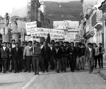 Strage di Avola: desecretare gli atti Strage di Avola: desecretare gli atti