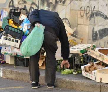 Siciliani sempre più poveri e indebitati