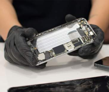 Tecnologia ricondizionata: un modo per rimettere in circolo prodotti altrimenti a fine vita